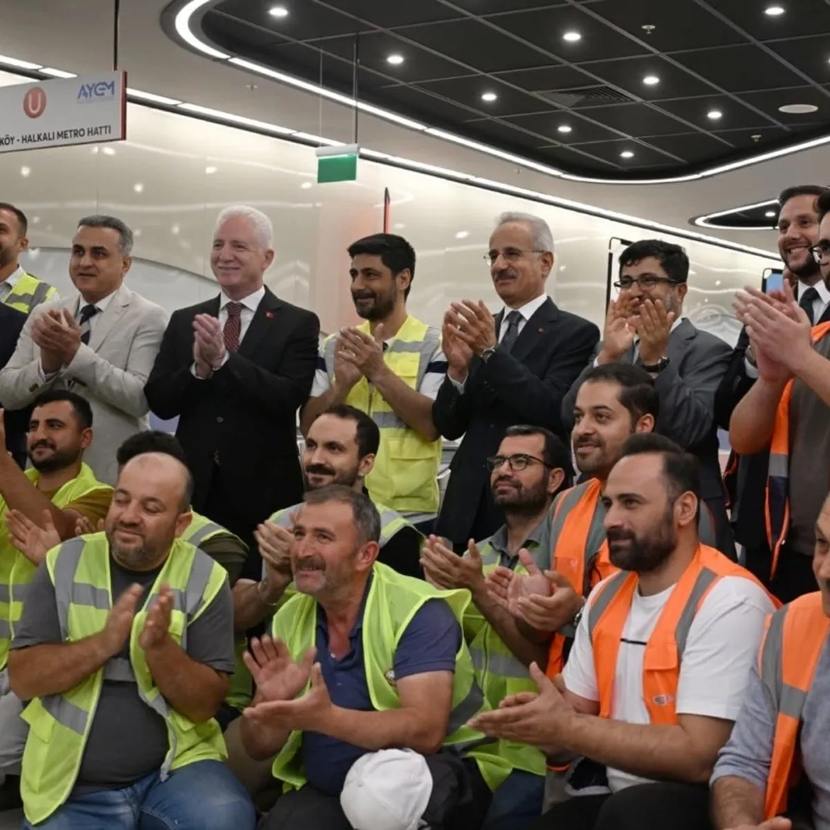 İstanbul Havalimanı'na ulaşım 30 dakikaya düşecek! Başkan Erdoğan yarın hizmete açacak