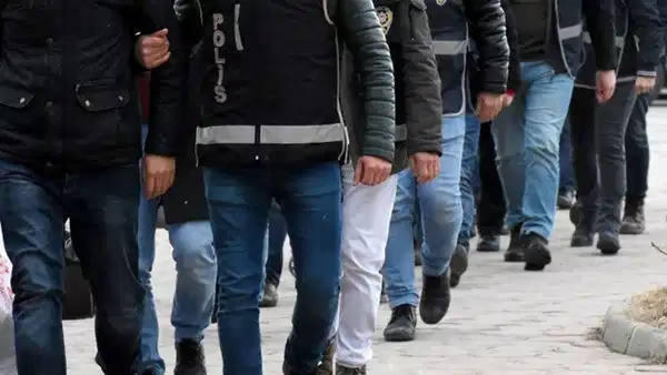 Muğla merkezli 3 ilde dolandırıcılık operasyonu: 17 gözaltı
