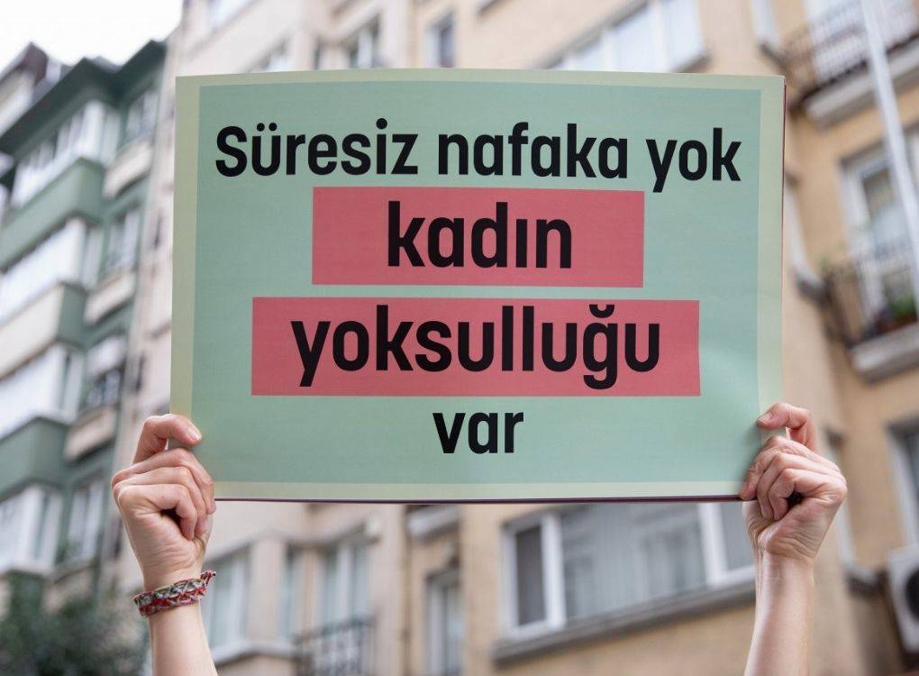 Kadının İnsan Hakları Derneği: Nafaka hakkına dokunmayın, kadınları yoksulluğa mahkum etmeyin