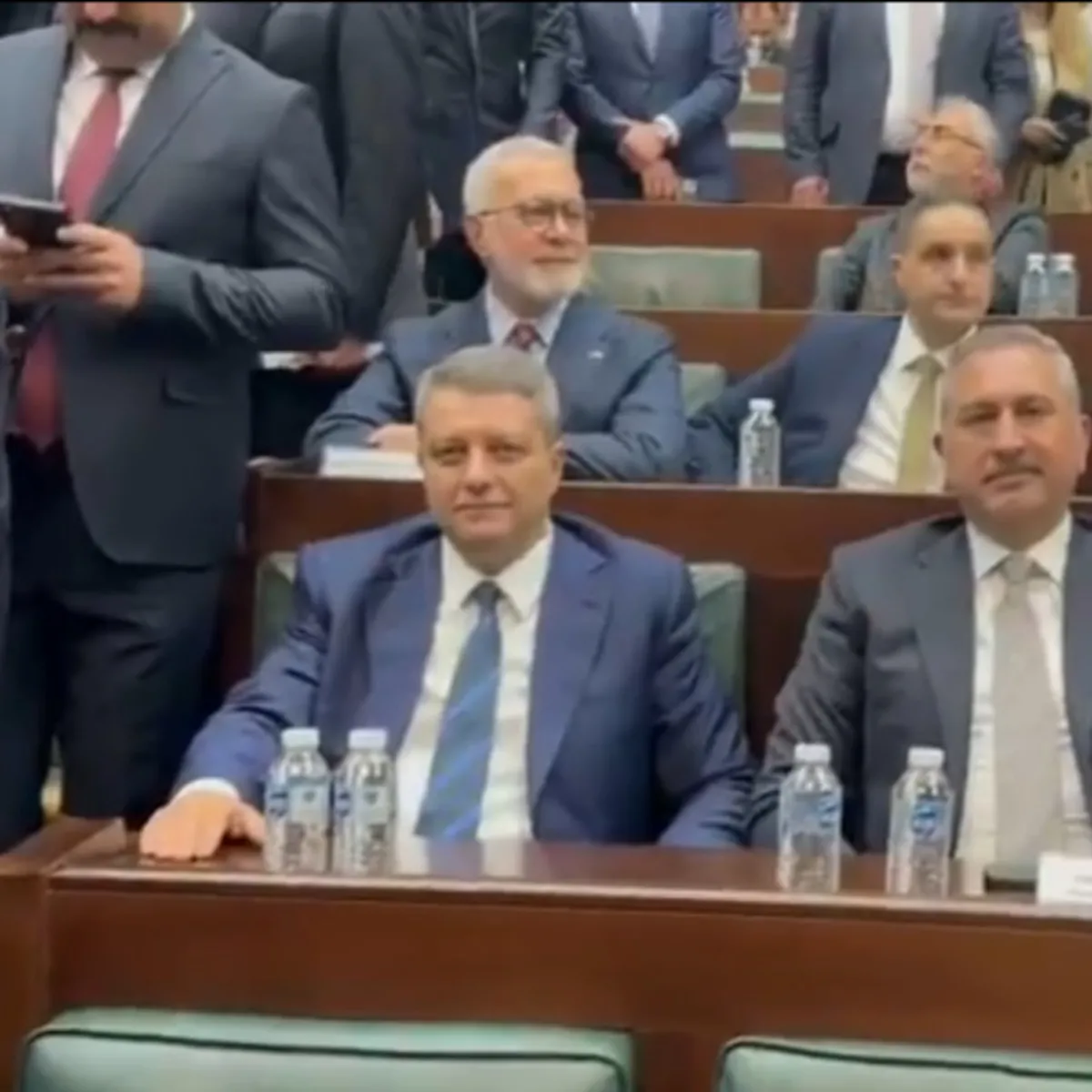 İYİ Parti'den istifa eden Ersin Beyaz AK Parti'ye katılıyor