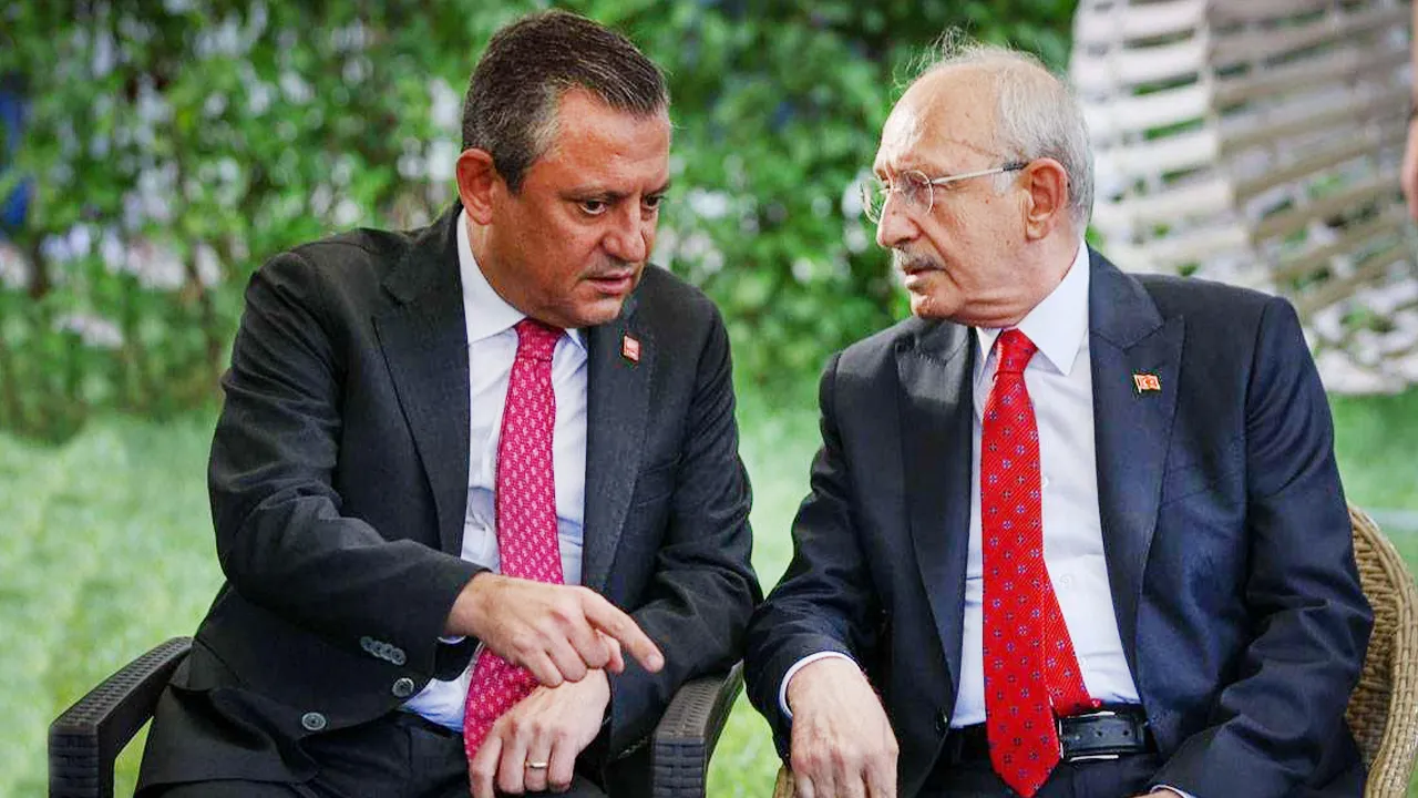 O SÖZLER UYKUSUNU KAÇIRDI