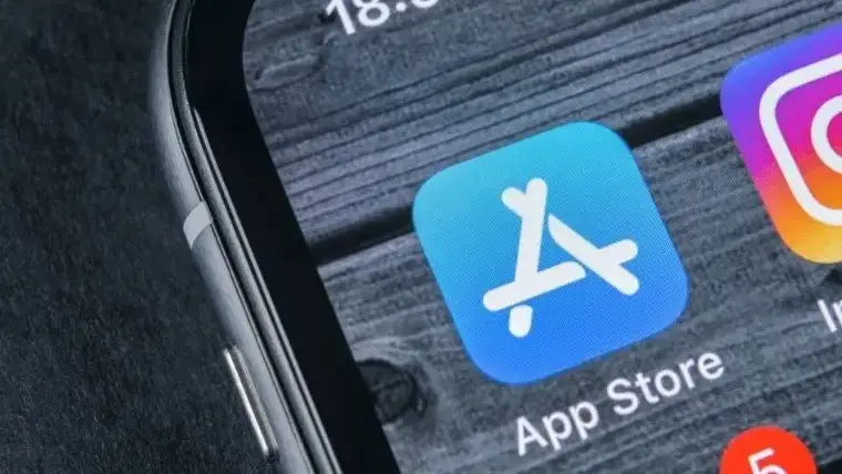 iOS Alternatif Uygulama Mağazaları İçin Kapıyı Açtı