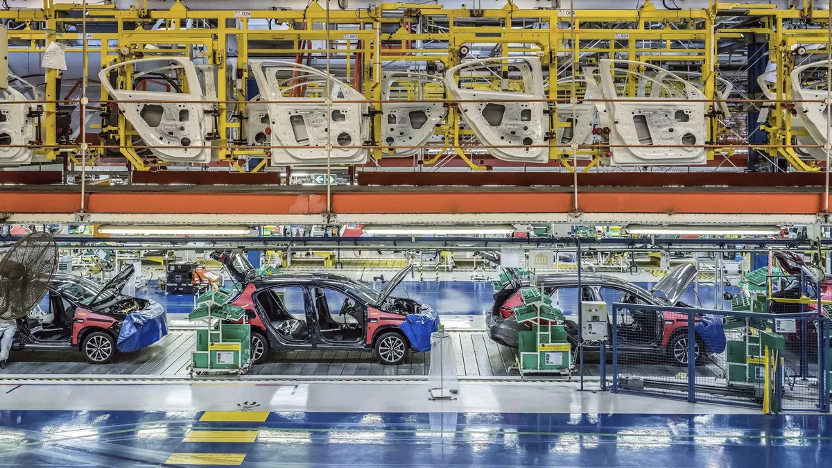 Otomotiv sektörü Cumhuriyet tarihinin rekorunu kırdı: İhracat 41,5 milyar dolara ulaştı
