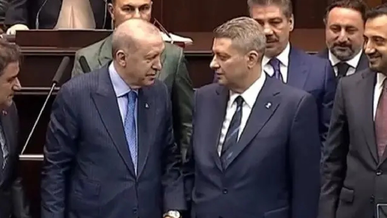 İYİ Parti'den ayrılan Ersin Beyaz AK Parti'ye katıldı! Rozetini Erdoğan taktı