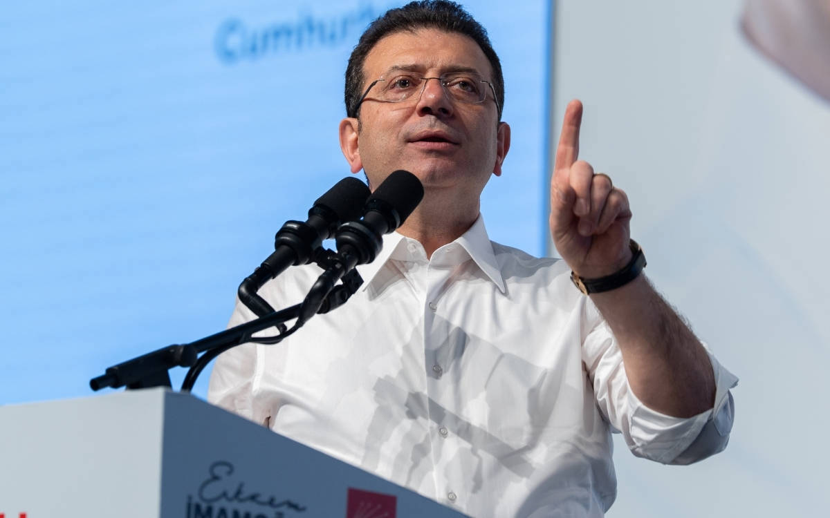 İmamoğlu: FETÖ iftiralarını atanlarla hukuk önünde hesaplaşacağız