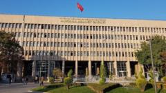 Özgür Özel ve 11 vekil hakkındaki fezlekeler Meclis'e gönderildi