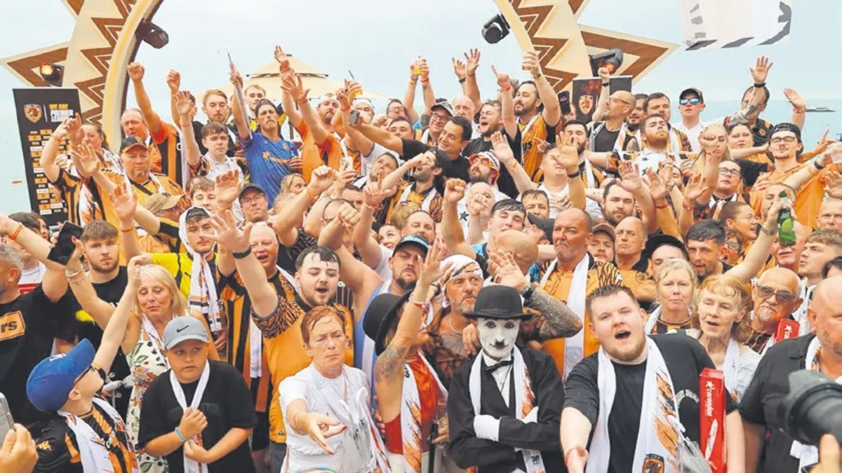 Hull City taraftarlarıyla Kemer’de buluştu!