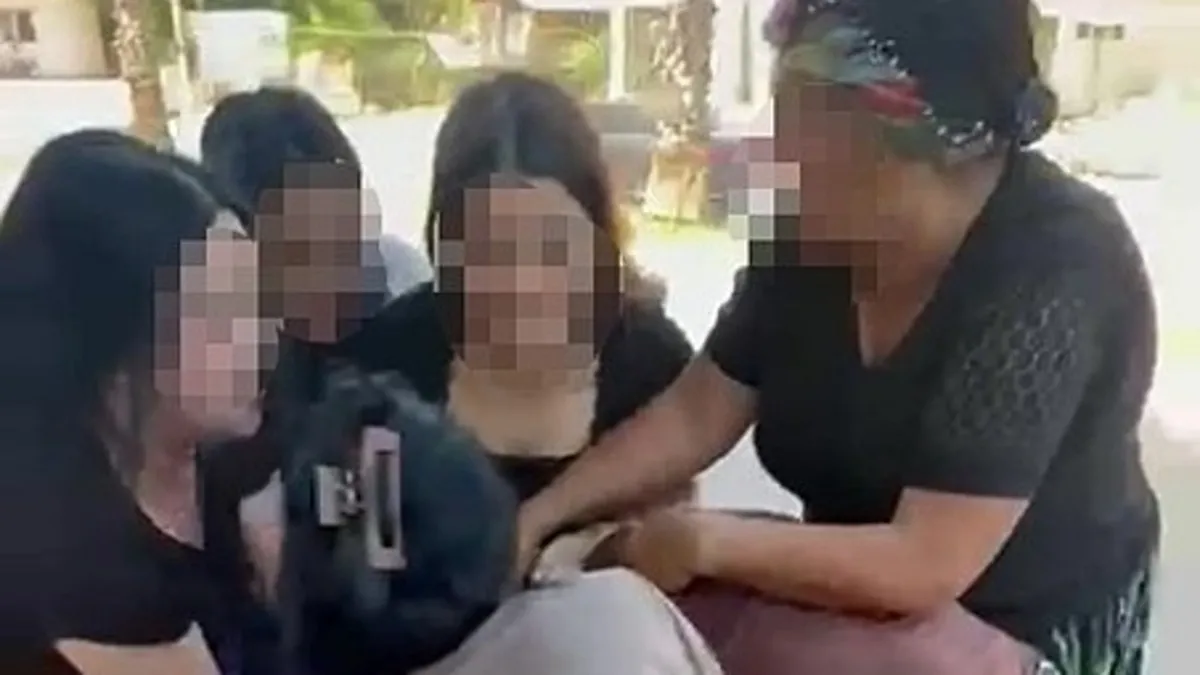Antalya'da şok görüntüler: 5 kadın 1 kadını çocuğunun yanında dövdü