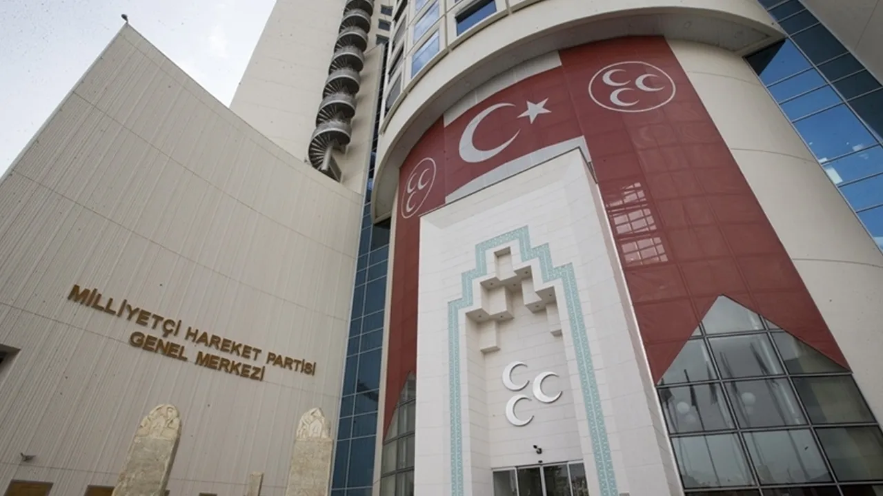 MHP’de kritik karar! Manisa teşkilatı görevden alındı