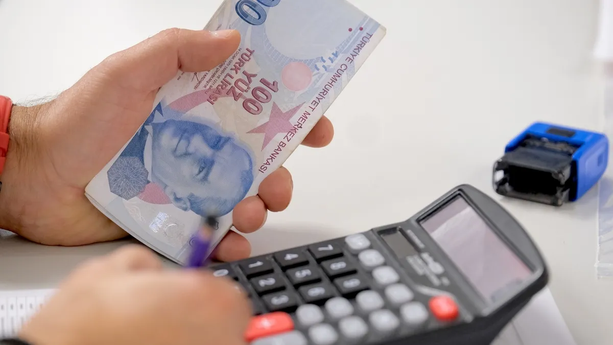 Emekli maaş promosyonu 90 bin TL'ye çıktı: SSK ve Bağ-Kur için en yüksek ödeme hangi bankada?