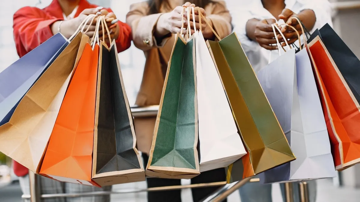 2026 Inditex indirim takvimi belli oldu: Yaz indirimi 24-25 Haziran’da
