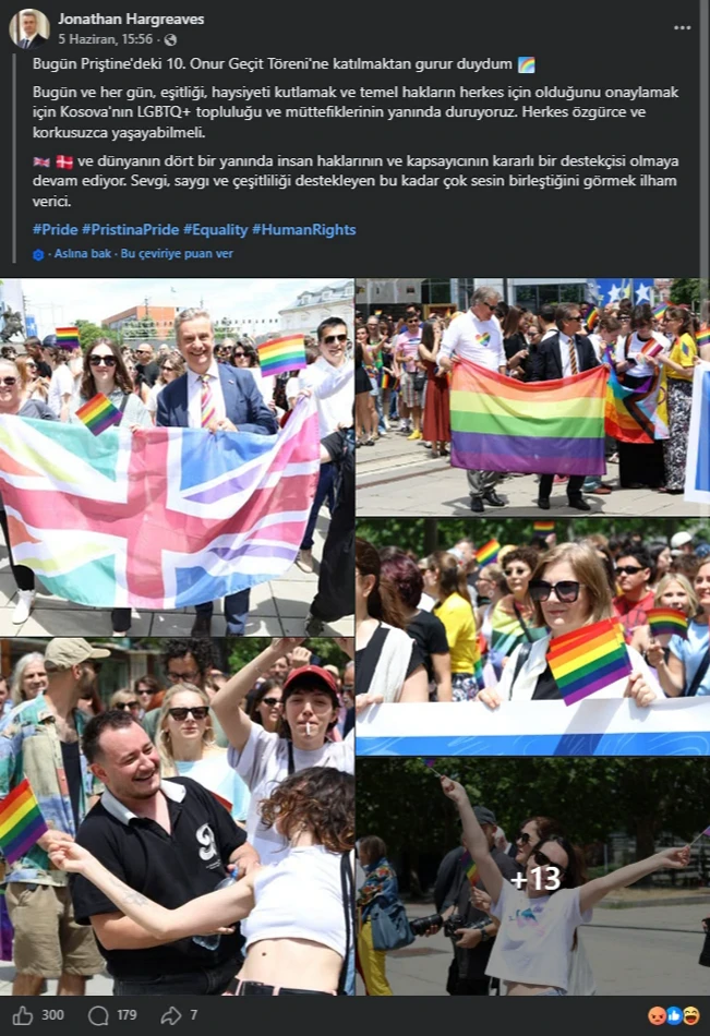 İngiliz elçi FETÖ okulunda: LGBT kıyafetiyle gitti
