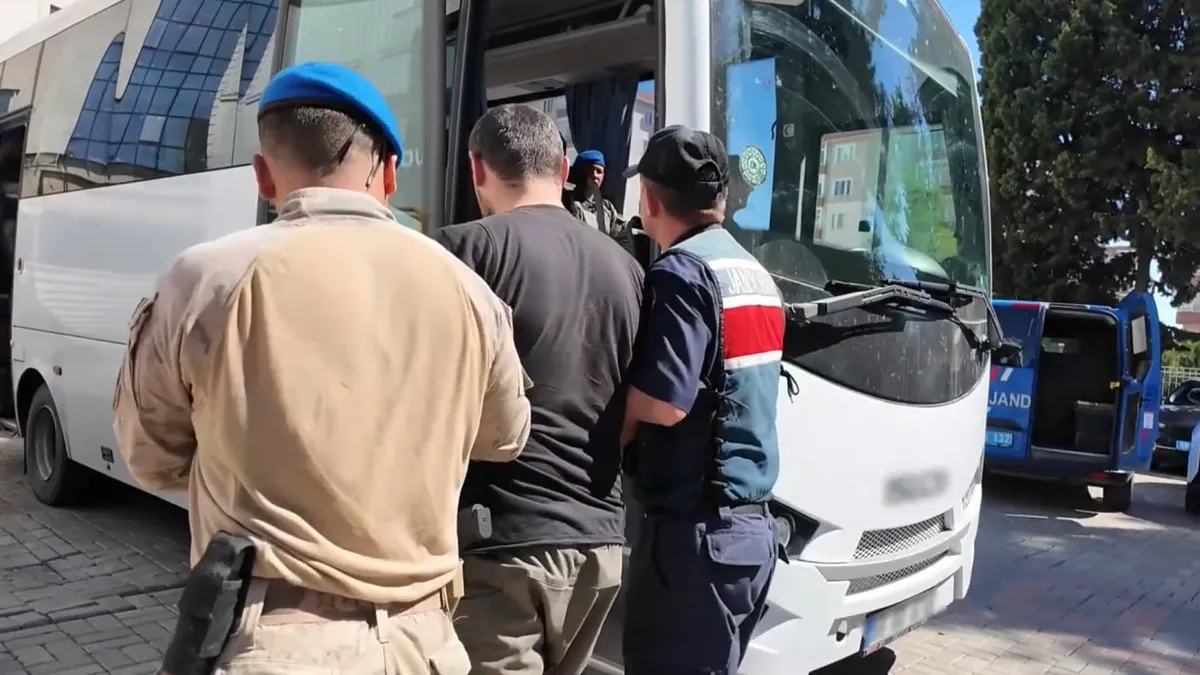 26 ilde DEAŞ’a darbe: 70 şüpheli gözaltına alındı