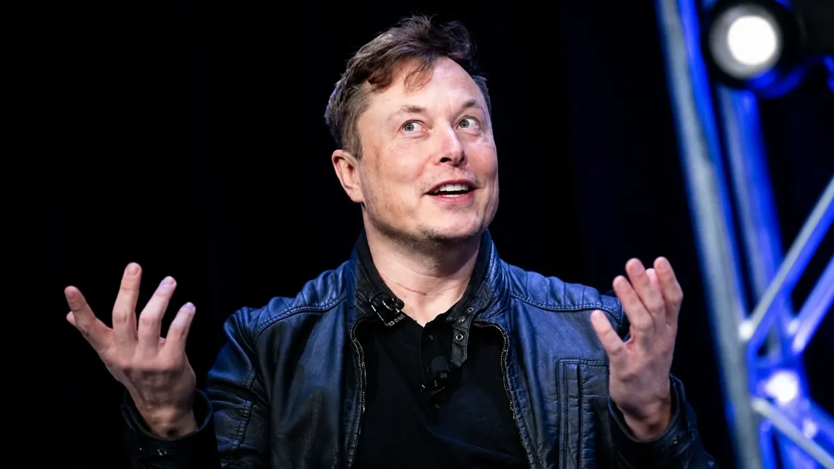 Musk dünyanın ilk trilyoneri oldu: Tarihin ilk milyarderi kimdi?