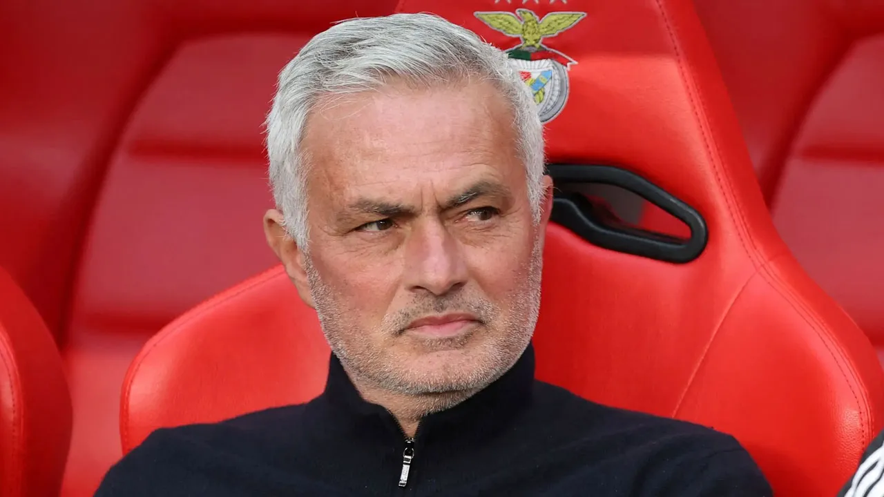 Mourinho geri döndü: 15 milyon avro ödenecek