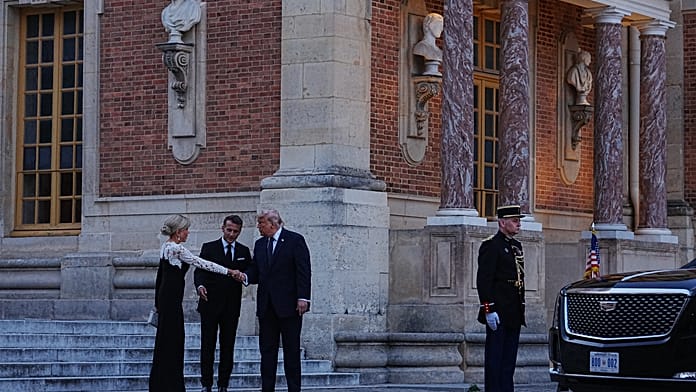 Macron, Trump'u Versailles Sarayı'nda akşam yemeğinde ağırladı