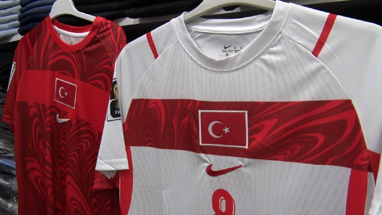 Milli forma rekor fiyata rağmen yok satıyor, esnaf talebe yetişemiyor!