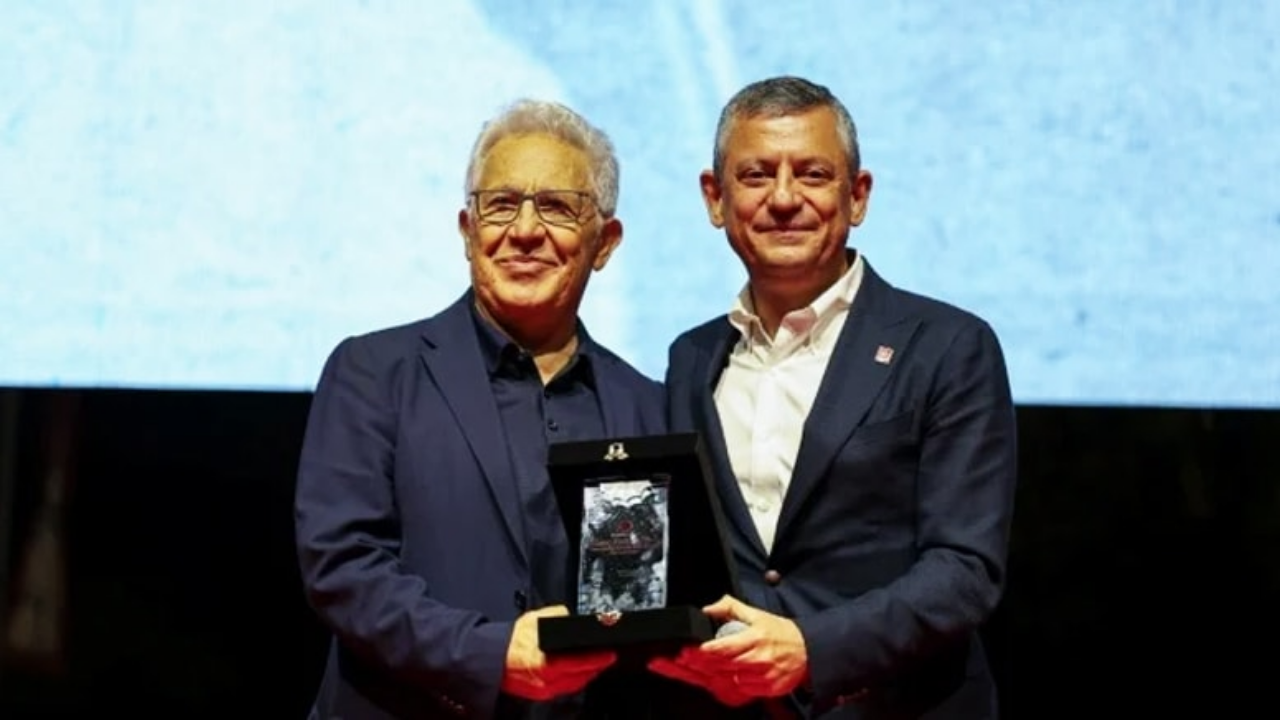 Zülfü Livaneli: Butlanla gelen CHP Genel Merkezi'nin bestelerimi kullanmasına iznim yoktur