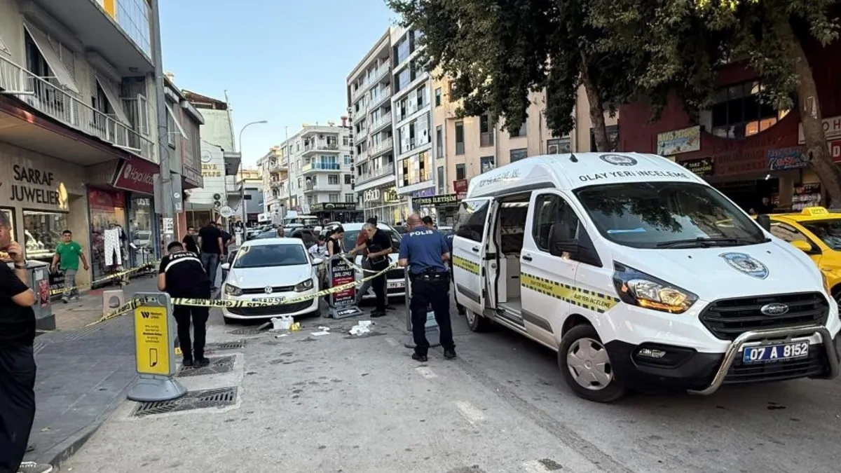 Antalya'da doğum günü pastası alırken silahlı saldırıya uğradı | "Öldürme kastı ile geldi"
