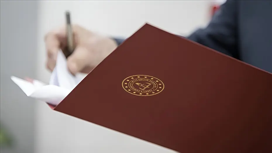 Müdür ve müdür yardımcılarını ilgilendiriyor. MEB'den okul yöneticileri için yeni kriterler