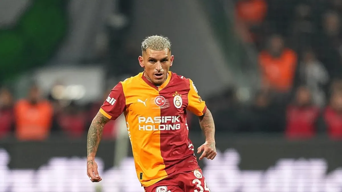 Lucas Torreira saldırının ardından ilk kez görüntülendi: Koruması dikkat çekti