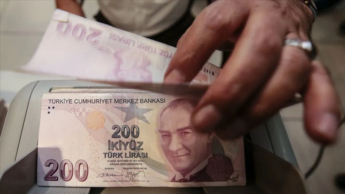 6.5 milyon memura ve emeklisine 'fark'lı temmuz zammı! Maaşlar 70 bin TL'yi geçiyor
