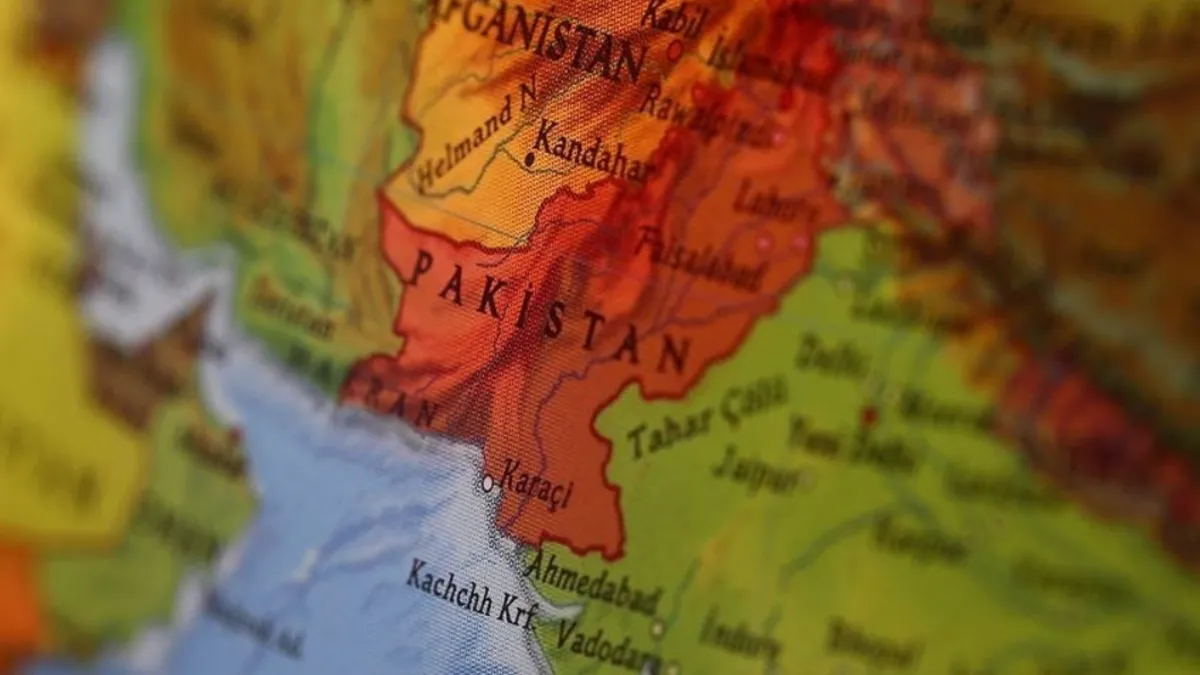 Pakistan, Afganistan'a hava saldırıları gerçekleştirdi: 13 ölü, 14 yaralı