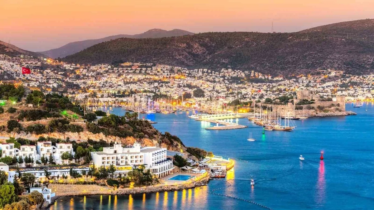 Bodrum'da berber fiyatları el yakıyor: Marinalarda tıraş bedeli 15 bin liraya ulaştı
