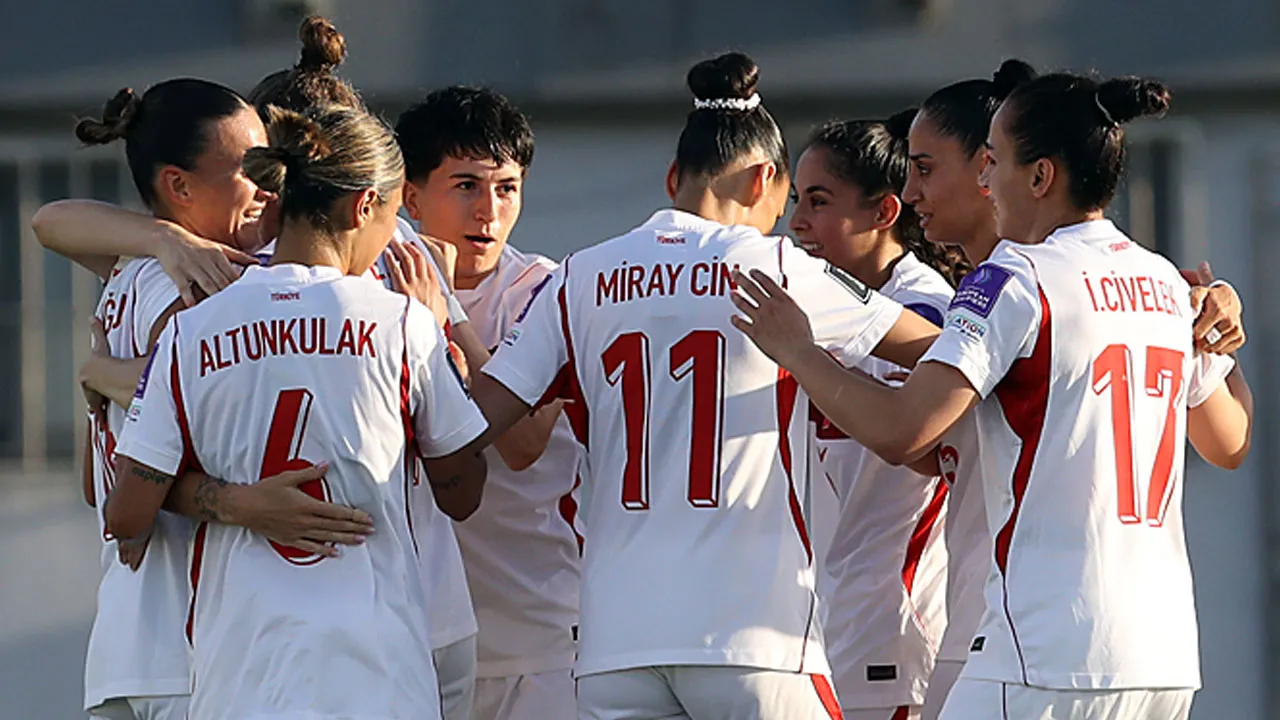 Türkiye, Malta'yı güle oynaya yendi
