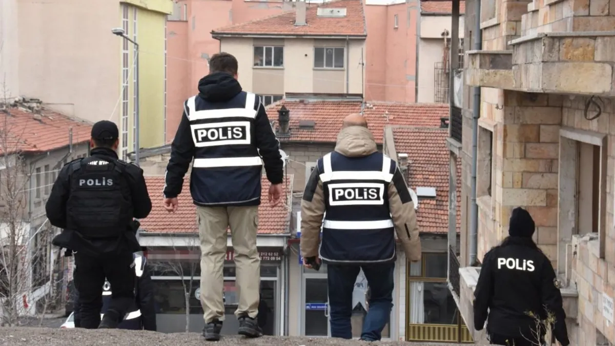 Nevşehir’de aranan şahıslara operasyon: 40 kişi yakalandı