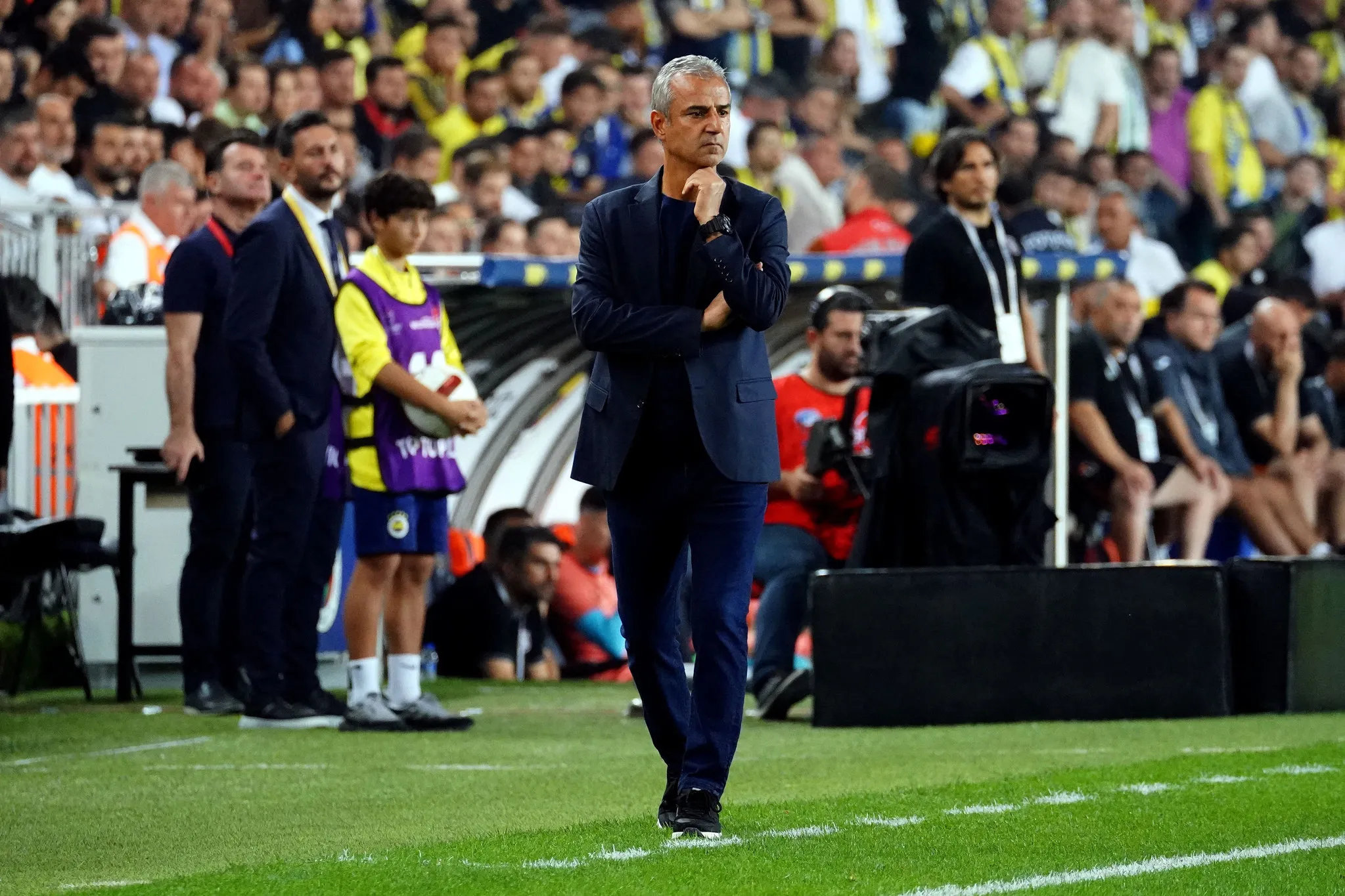 Fenerbahçe'nin yeni teknik direktörü İsmail Kartal oldu