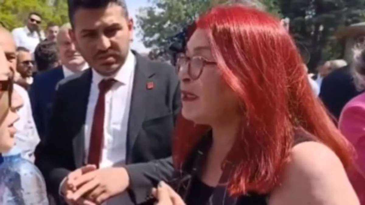 CHP’de butlan kavgası sokağa taştı: Hain çıkışı ortalığı karıştırdı