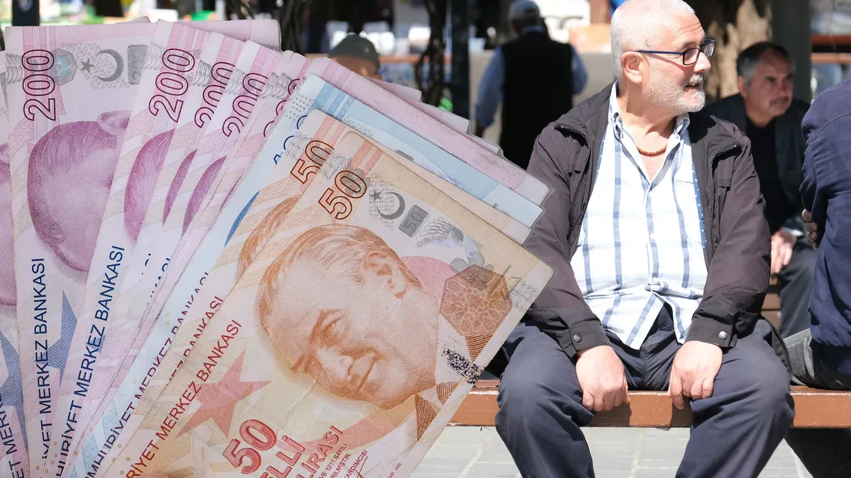 Emekli zammı için yeni anket geldi: Temmuzda yüzde 18.19 zam beklentisi