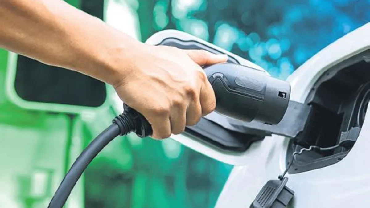 Hibrit ve elektrikli otoya ilgi artıyor