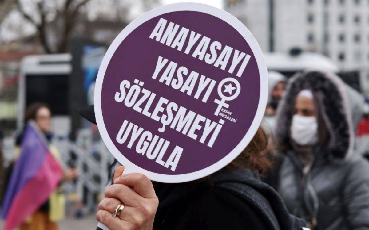 İstanbul Barosu Kadın Hakları Merkezi’nden 12. Yargı Paketi’ne ilişkin çalıştay çağrısı