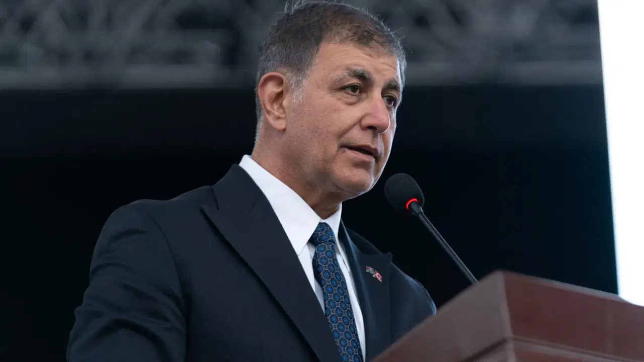 Cemil Tugay'ın CHP'den istifasına ilişkin AKP'den açıklama