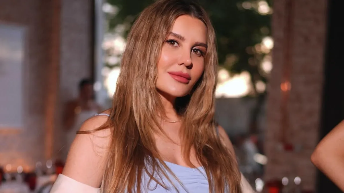Eda Erol oğlu Baran'ı kucağına aldı: Doğum yöntemi dikkat çekti I Esra Erol'dan ilk kare