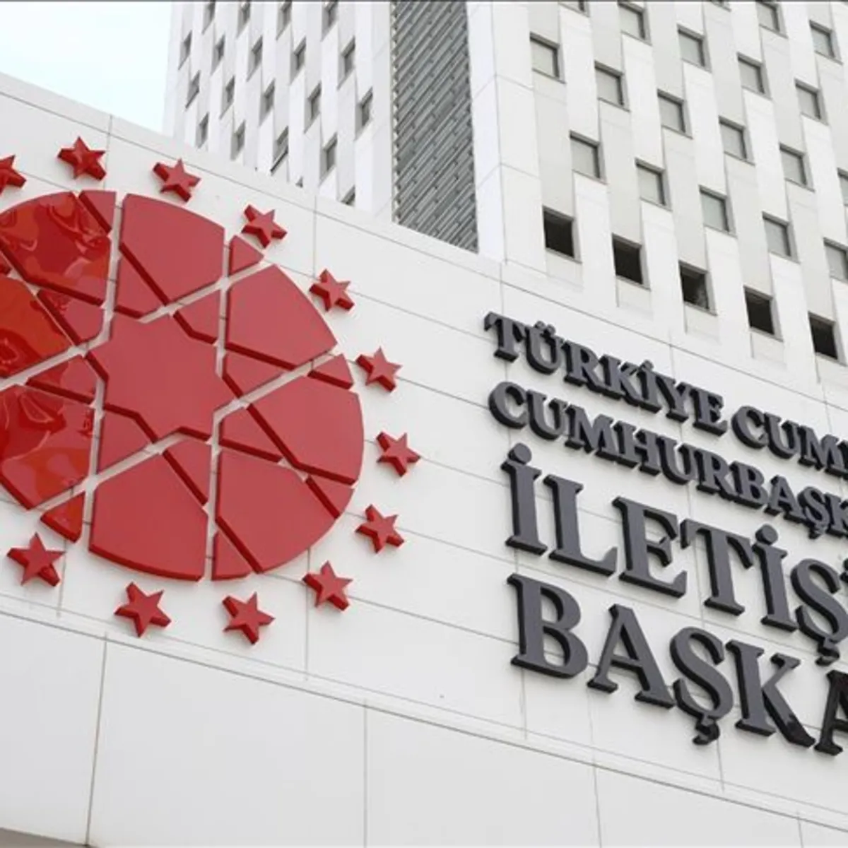 Dıjıtal mecralarda güvenlik tedbiri! Terör propagandası yapan 52 hesap kapatıldı