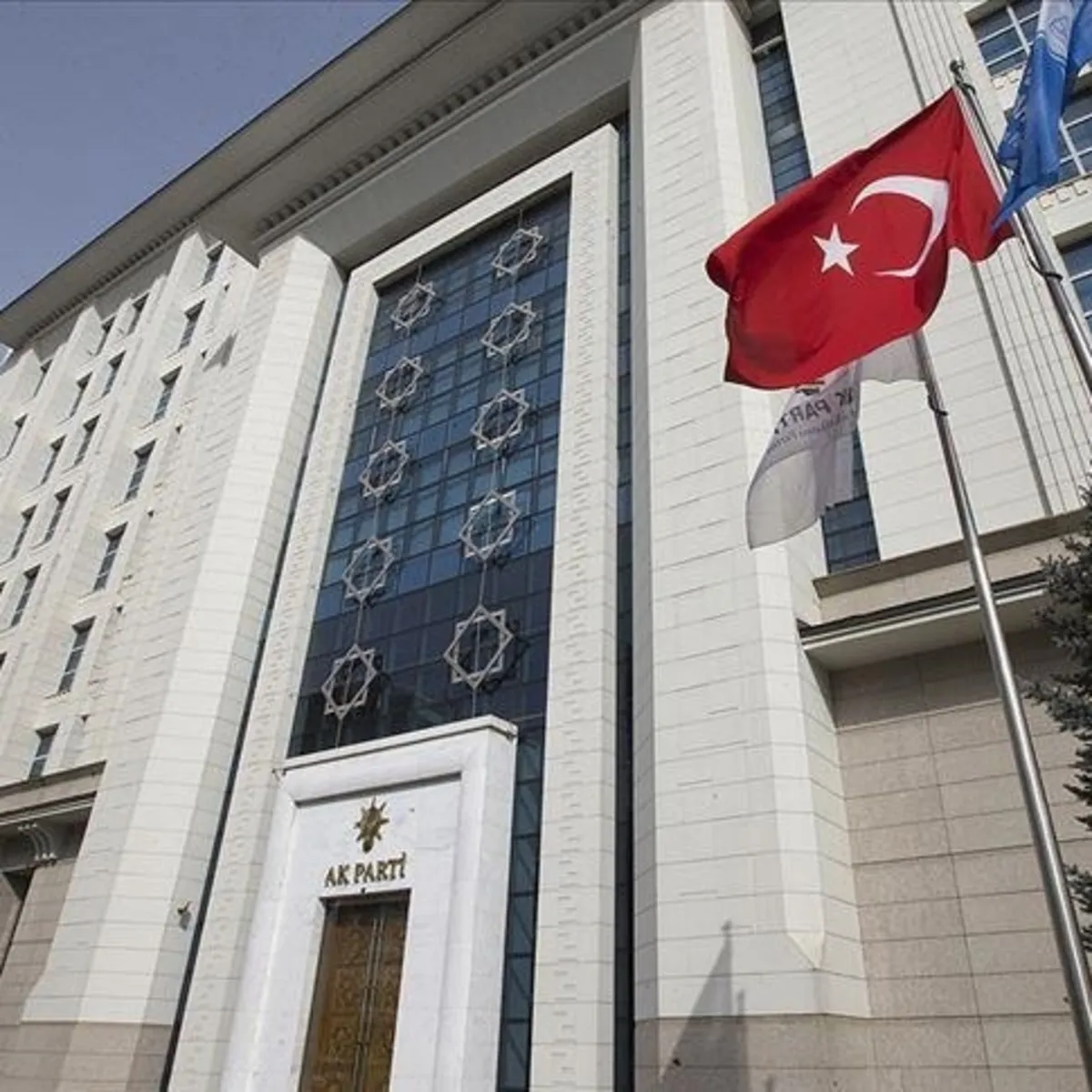 AK Parti seçim bürosuna silahlı saldırı davasında ara karar