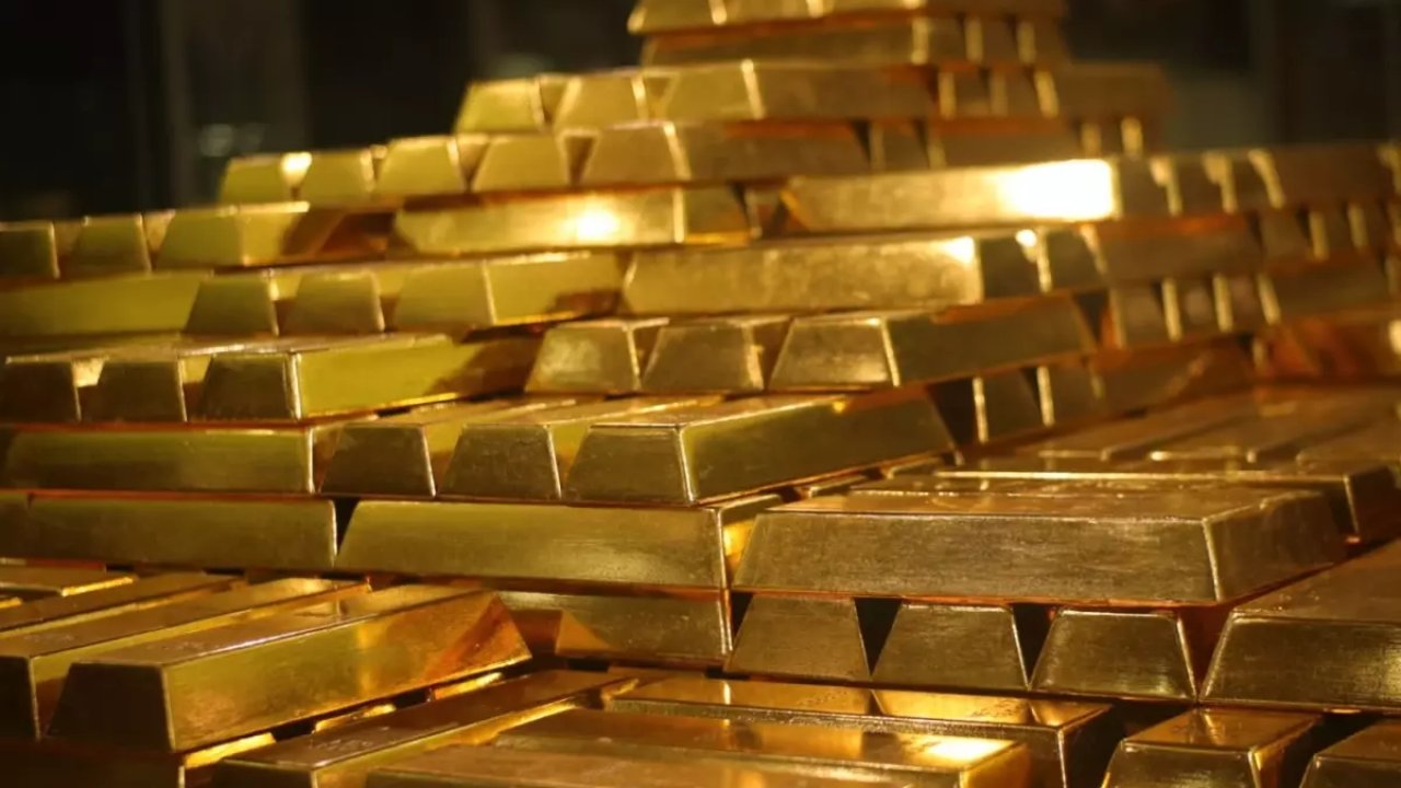Ülke Resmen İflası Konuşuyor! Kasadaki Tonlarca Altın Satışa Çıkıyor!