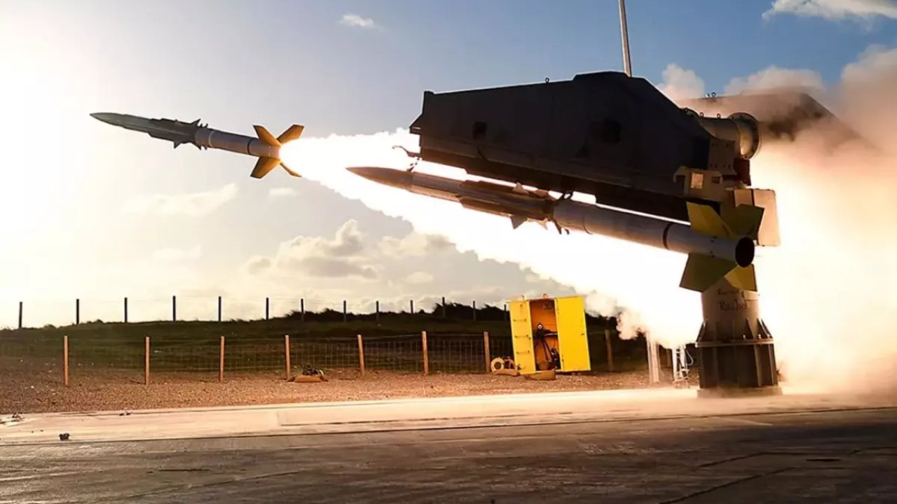 İki Ülke El Sıkıştı! Gerilim Tırmanırken Dengeleri Sarsacak Hamle!