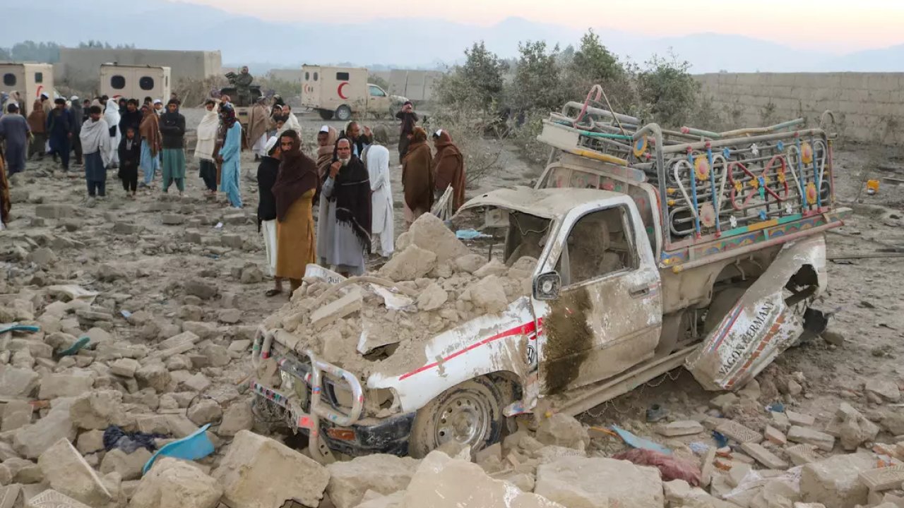 Pakistan, Afganistan’a Resmen Savaş Açtı: “Sabrımız Taştı”!