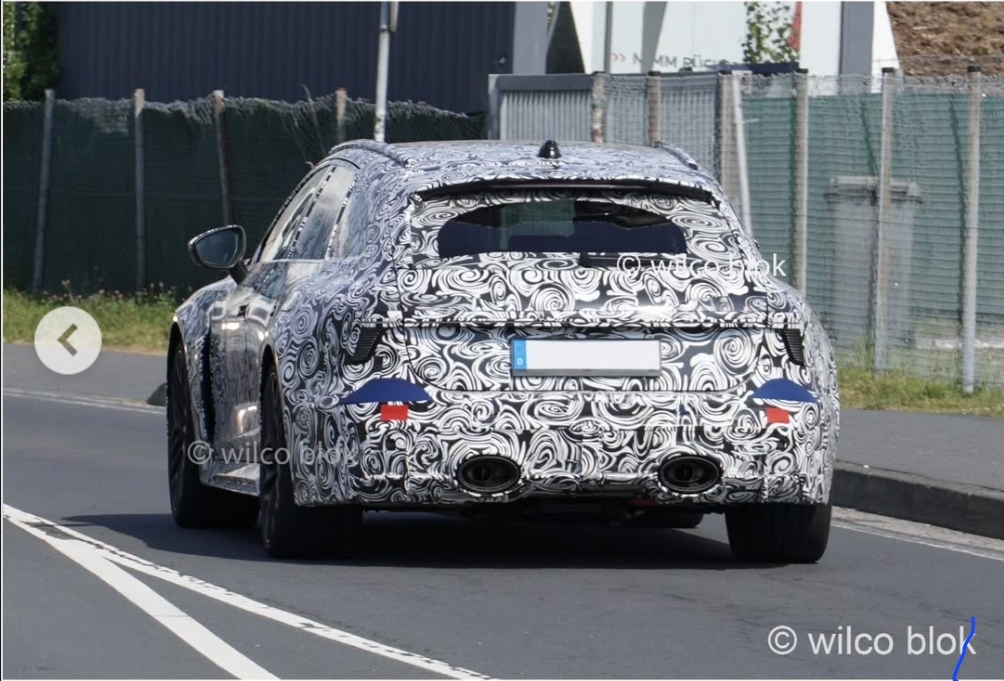 Hibrit motorlu Audi RS6 görüntülendi! Aileler bunu beğendi!