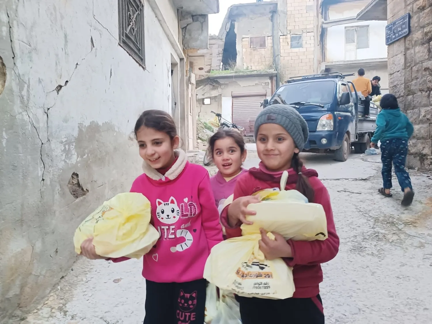 AK Parti’den gönül köprüsü! Balkanlar Gazze ve Suriye'de Ramazan sofraları kuruldu