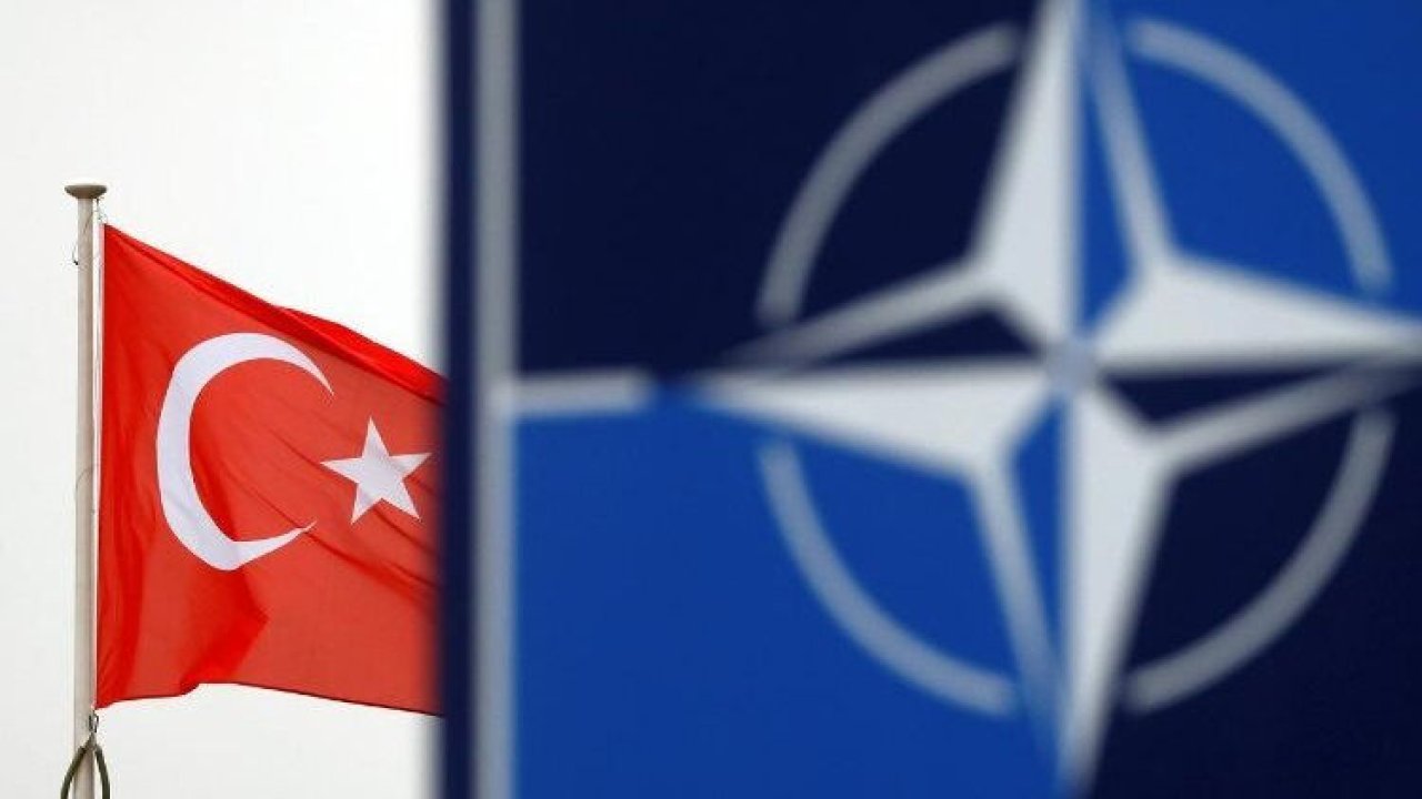İran füzesi Türkiye hava sahasına girdi: NATO savunma seviyesini yükseltti