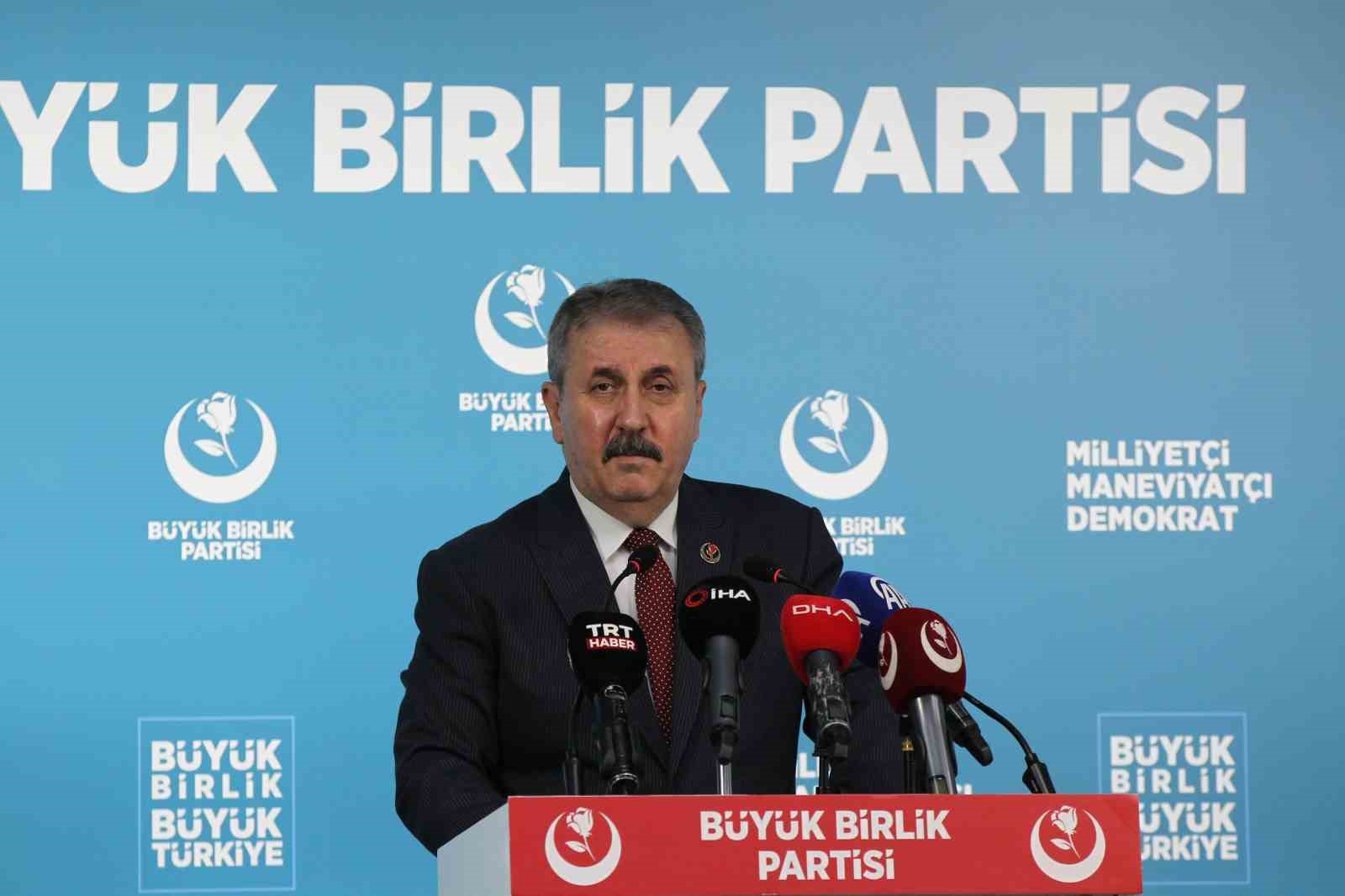BBP Genel Başkanı Destici: "Türkiye’yi Afganistan, Suriye ya da Irak’la karıştırmayın"