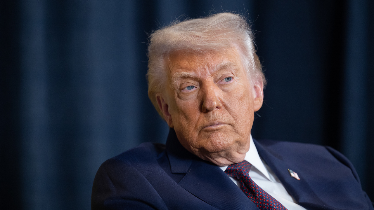 Trump, Fed başkanlığı için Kevin Warsh’ı resmen aday gösterdi