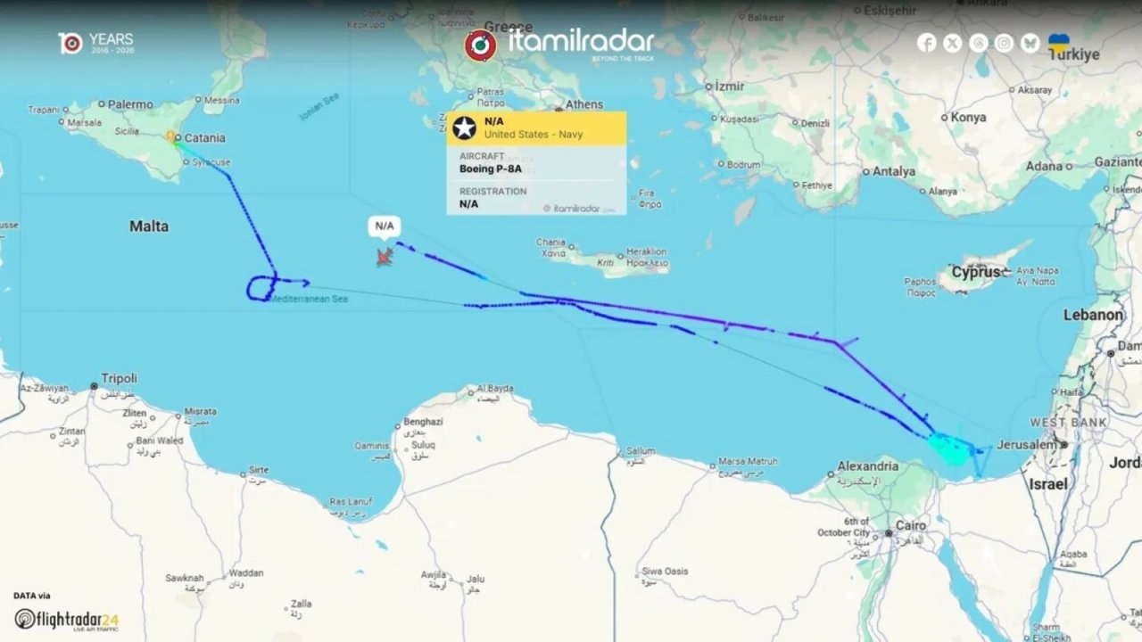 Rusya’nın gizli denizaltısı Akdeniz sularında tespit edildi!