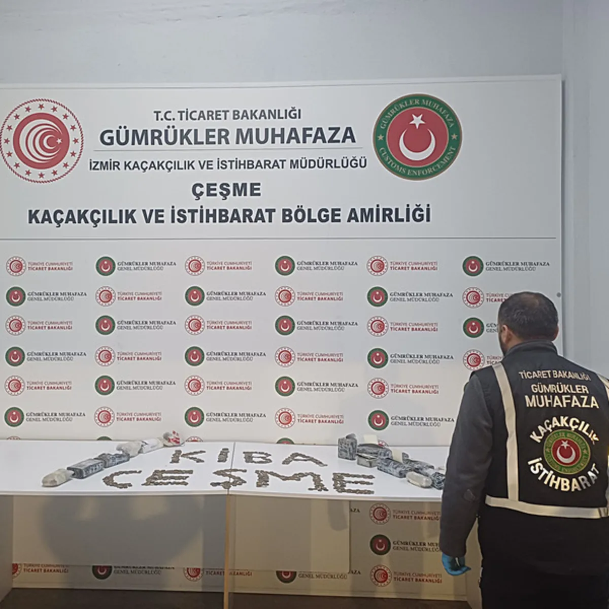 Bakan Ersoy'dan İtalya'ya kaçırılmak istenen 7 bin 550 sikke ve figürün ele geçirilmesine ilişkin açıklama